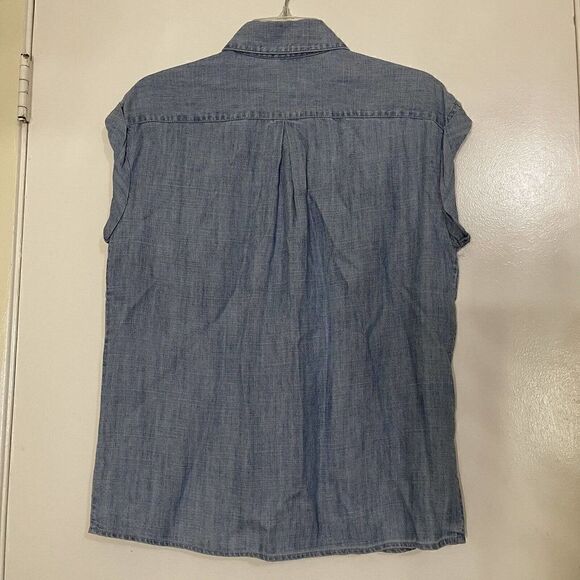 ALICE AND OLIVIA Sleeveless bue Denim button up shirt size XS - Picture 4 of 4